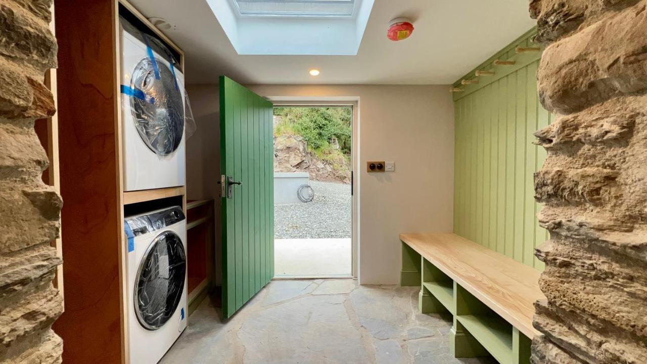 Secluded Thatched Cottage, Near Beaches & Hill Walking Rashenny Extérieur photo