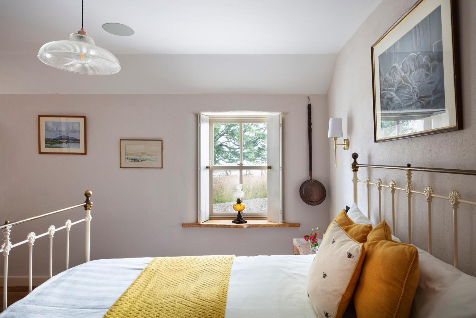 Secluded Thatched Cottage, Near Beaches & Hill Walking Rashenny Extérieur photo