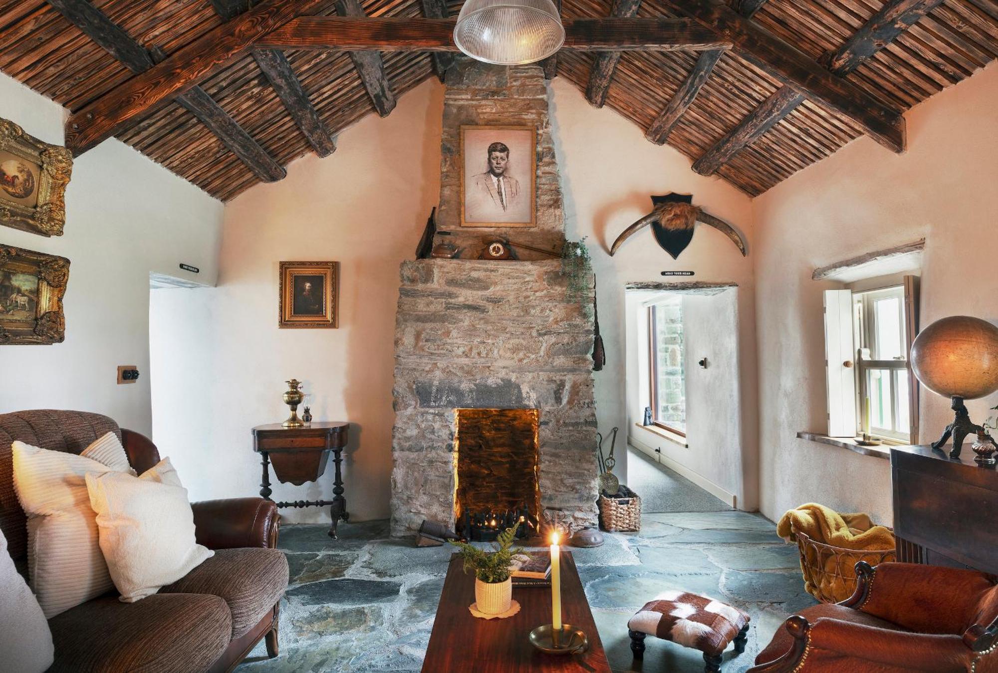 Secluded Thatched Cottage, Near Beaches & Hill Walking Rashenny Extérieur photo